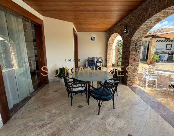 CASA DE 457M² À VENDA NO BAIRRO SÃO LUIZ — PAMPULHA