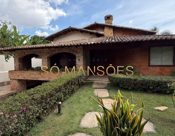 CASA DE 457M² À VENDA NO BAIRRO SÃO LUIZ — PAMPULHA