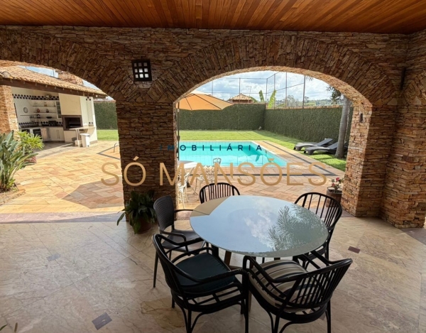 CASA DE 457M² À VENDA NO BAIRRO SÃO LUIZ — PAMPULHA