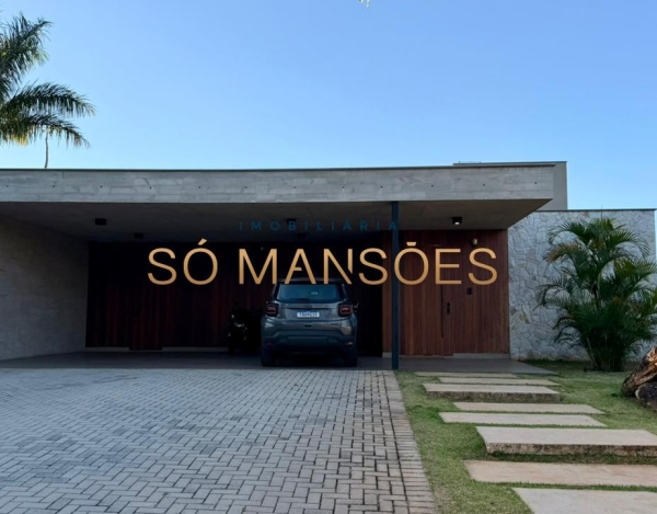 Casa linear no Quintas do Sol — onde privacidade, conforto e sofisticação se encontram de forma rara.