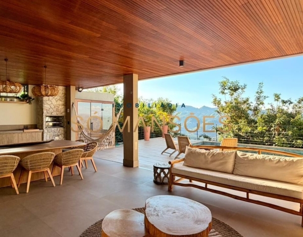Casa de Luxo de 447 m² à Venda com 4 Suítes e Piscina Aquecida no Quintas do Sol, Nova Lima - MG