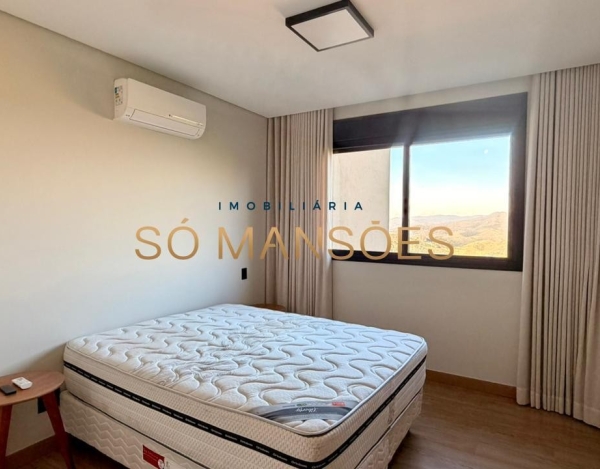 Casa linear no Quintas do Sol — onde privacidade, conforto e sofisticação se encontram de forma rara.