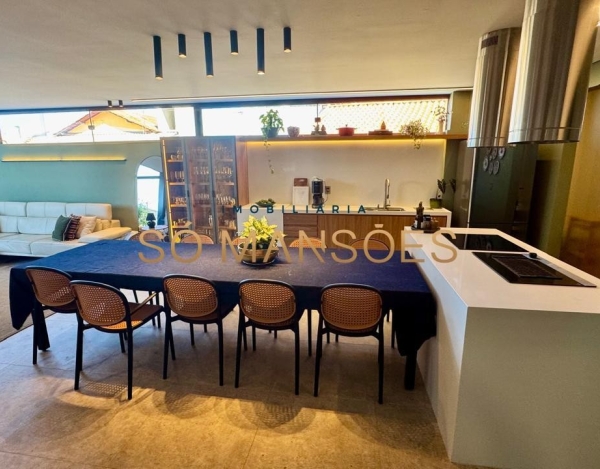 APARTAMENTO COM ÁREA PRIVATIVA DE 357M² À VENDA NO BAIRRO RENASCENÇA — SOFISTICAÇÃO E LAZER PRIVATIVO.