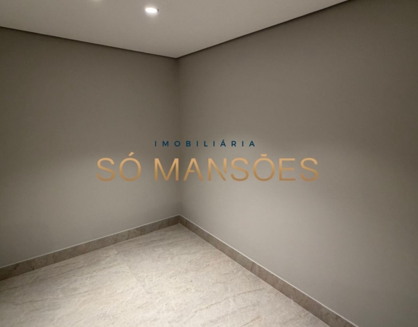 CASA DE 470M² À VENDA NO BANDEIRANTES — SOFISTICAÇÃO, PRIVACIDADE E MUITO VERDE NA PAMPULHA.