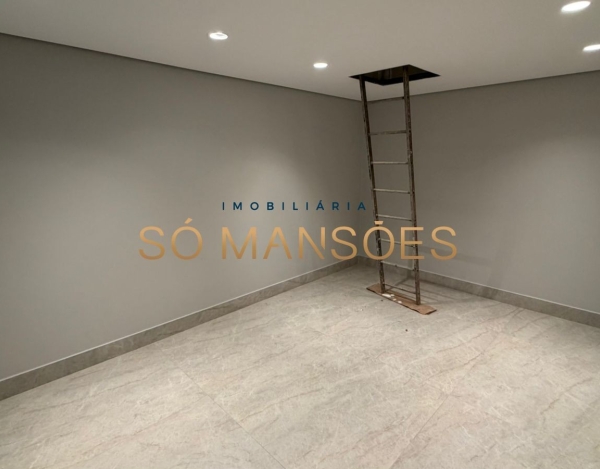 CASA DE 470M² À VENDA NO BANDEIRANTES — SOFISTICAÇÃO, PRIVACIDADE E MUITO VERDE NA PAMPULHA.