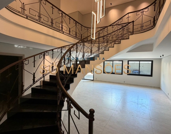CASA DE 470M² À VENDA NO BANDEIRANTES — SOFISTICAÇÃO, PRIVACIDADE E MUITO VERDE NA PAMPULHA.
