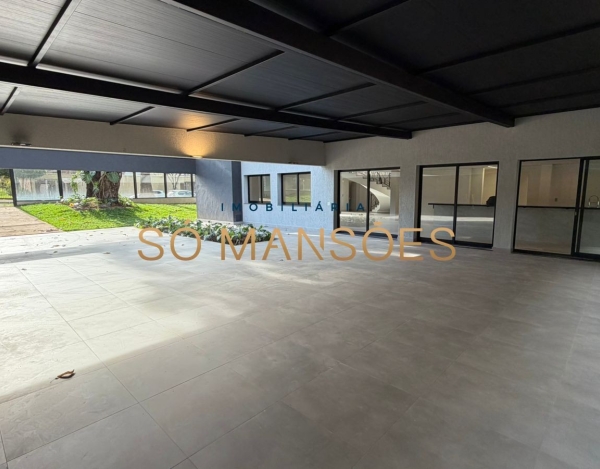 CASA DE 470M² À VENDA NO BANDEIRANTES — SOFISTICAÇÃO, PRIVACIDADE E MUITO VERDE NA PAMPULHA.