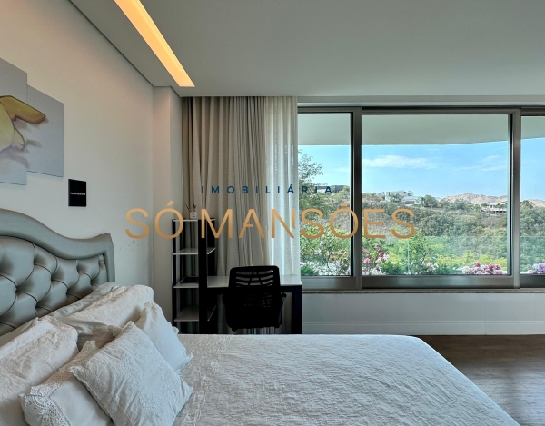 CASA DE 992M² À VENDA NO VALE DOS CRISTAIS — EXCLUSIVIDADE SÓ MANSÕES, TOPOGRAFIA PLANA E ATMOSFERA DE RESORT PARTICULAR.