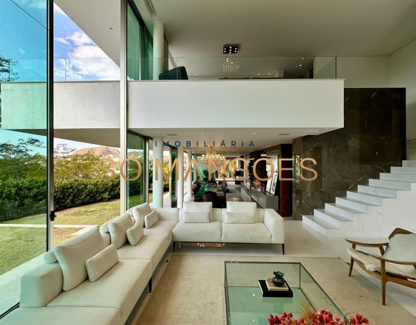 CASA DE 992M² À VENDA NO VALE DOS CRISTAIS — EXCLUSIVIDADE SÓ MANSÕES, TOPOGRAFIA PLANA E ATMOSFERA DE RESORT PARTICULAR.