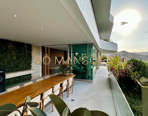 CASA DE 992M² À VENDA NO VALE DOS CRISTAIS — EXCLUSIVIDADE SÓ MANSÕES, TOPOGRAFIA PLANA E ATMOSFERA DE RESORT PARTICULAR.