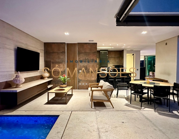 CASA DE 992M² À VENDA NO VALE DOS CRISTAIS — EXCLUSIVIDADE SÓ MANSÕES, TOPOGRAFIA PLANA E ATMOSFERA DE RESORT PARTICULAR.