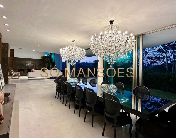 CASA DE 992M² À VENDA NO VALE DOS CRISTAIS — EXCLUSIVIDADE SÓ MANSÕES, TOPOGRAFIA PLANA E ATMOSFERA DE RESORT PARTICULAR.