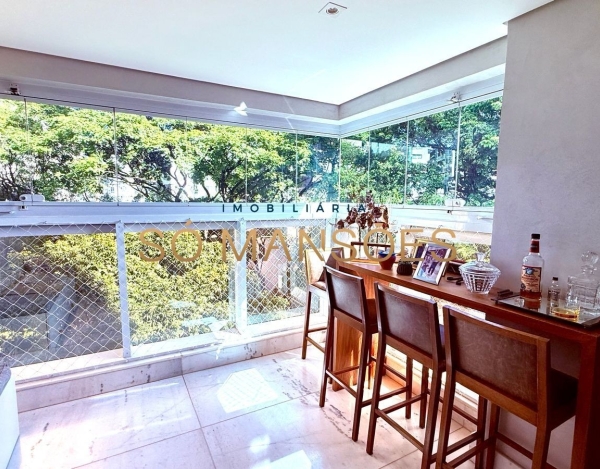 Área Privativa à Venda no Bairro Sion, Belo Horizonte — 131 m², 3 Quartos, 1 Suíte e Espaço Gourmet.
