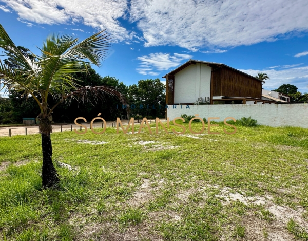 Lote à Venda no Condomínio Outeiro das Brisas, Trancoso/BA — 246 m², Exclusividade Só Mansões.