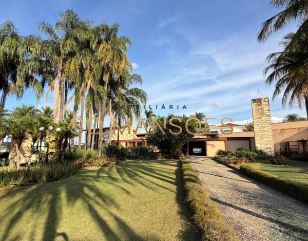 Mansão à Venda no Bandeirantes, Pampulha, BH — 910m², 3.160m² de Terreno, 6 Quartos, 4 Suítes