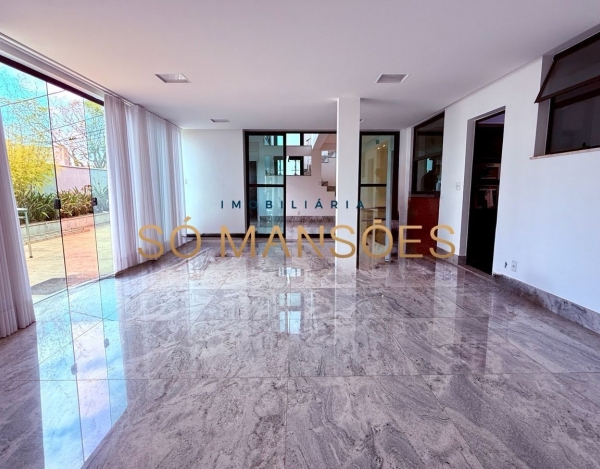 Casa no Alphaville Residencial Flores, Lagoa dos Ingleses, Nova Lima — 263m², 4 Quartos.