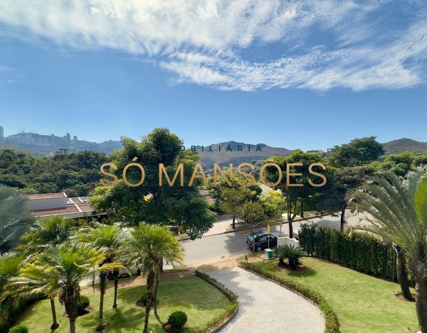 Casa à Venda no Vale dos Cristais, Nova Lima — 692m², 4 Quartos, 2 Suítes, Piscina Coberta