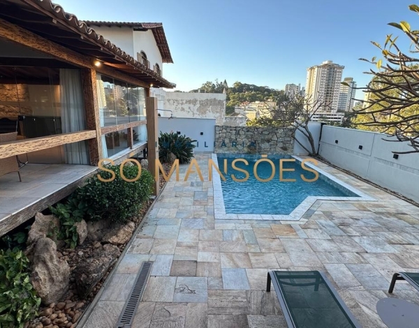 Casa de Alto Padrão com 5 Quartos e Área de Lazer Completa no São Bento em Belo Horizonte | Só Mansões.