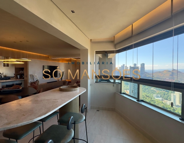 Apartamento à Venda no Dom Henrique, Vale do Sereno, Nova Lima — 138m², 2 Quartos e Vista para as Montanhas.