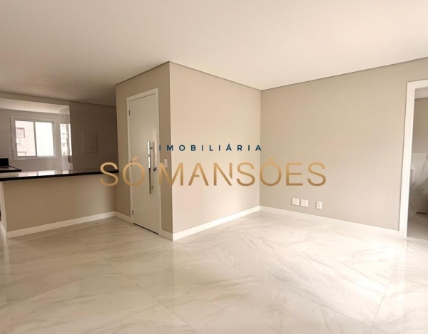 Apartamento à Venda no Lourdes, Belo Horizonte — 116m², 3 Quartos, 1 Suíte e Arquitetura Contemporânea.