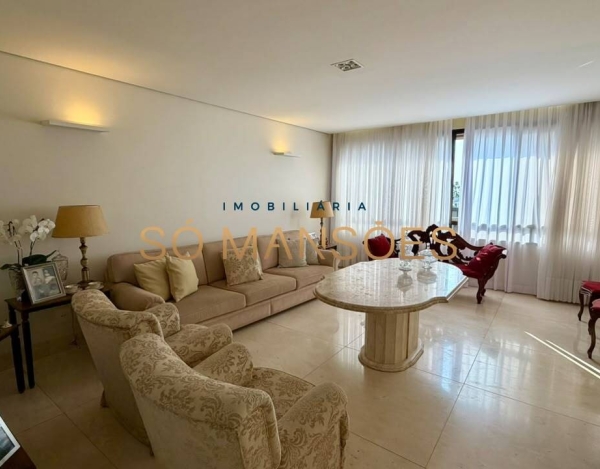Apartamento à Venda no Belvedere, Belo Horizonte — 204m², 4 Quartos, 3 Suítes e Vista Privilegiada.