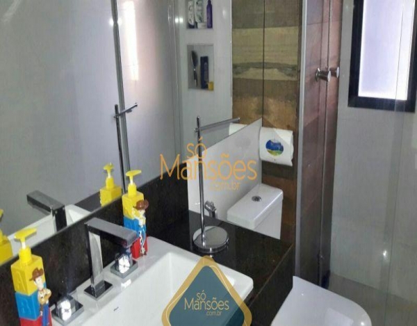 Apartamento no Vila da Serra.