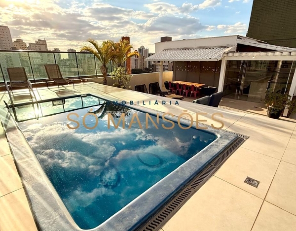 Cobertura à Venda no Carmo, Belo Horizonte/MG — 310m², 3 Quartos, Piscina Privativa e 3 Vagas.
