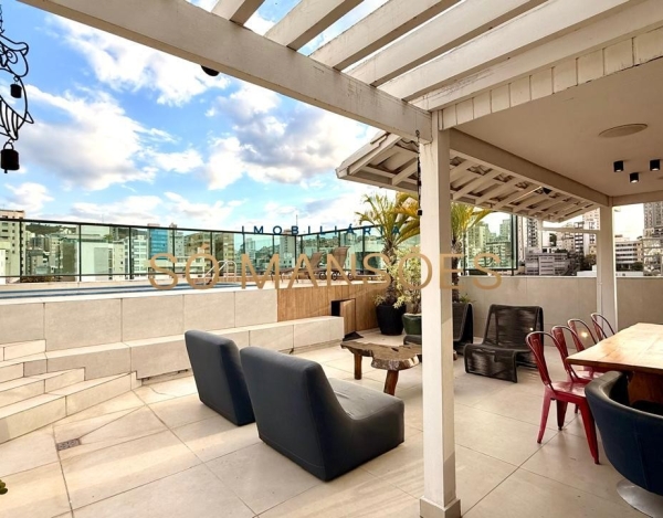 Cobertura à Venda no Carmo, Belo Horizonte/MG — 310m², 3 Quartos, Piscina Privativa e 3 Vagas.