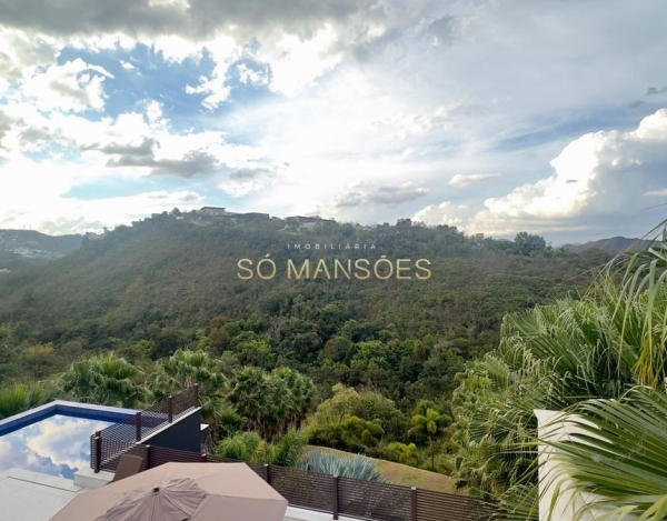 Exclusividade Só Mansões — Casa à Venda no Vale dos Cristais, Nova Lima/MG, 807m², 5 Quartos.