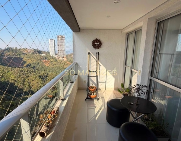 Apartamento à Venda no Edifício Wings, Vila da Serra, Nova Lima — 83m², 3 Quartos e Vista para a Mata.