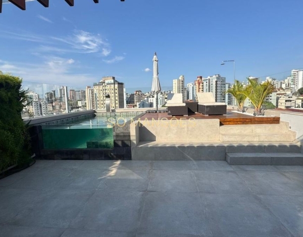 Cobertura à Venda no Silveira, Belo Horizonte — 300m², 4 Quartos, 3 Suítes e Piscina Aquecida.
