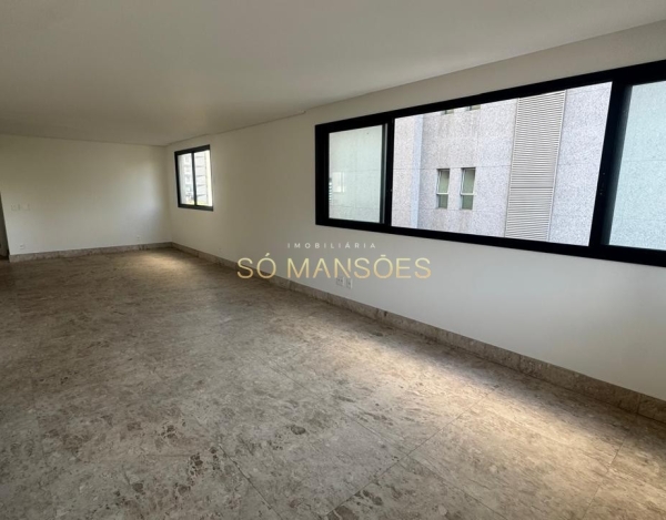 Apartamento à Venda no Lourdes, Belo Horizonte/MG — 177m², 4 Suítes e 4 Vagas.
