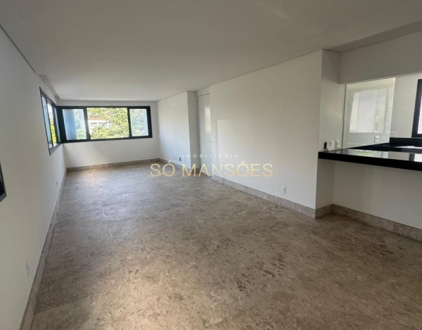 Apartamento à Venda no Lourdes, Belo Horizonte/MG — 177m², 4 Suítes e 4 Vagas.