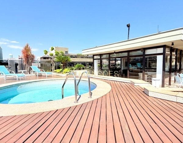 Cobertura à Venda no Lourdes, Belo Horizonte — 518m², 5 Quartos, 1 Suíte e Piscina Privativa.
