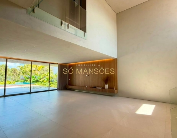Casa à Venda no Costa Laguna, Alphaville Lagoa dos Ingleses, Nova Lima — 497m², 4 Suítes e Piscina Aquecida.