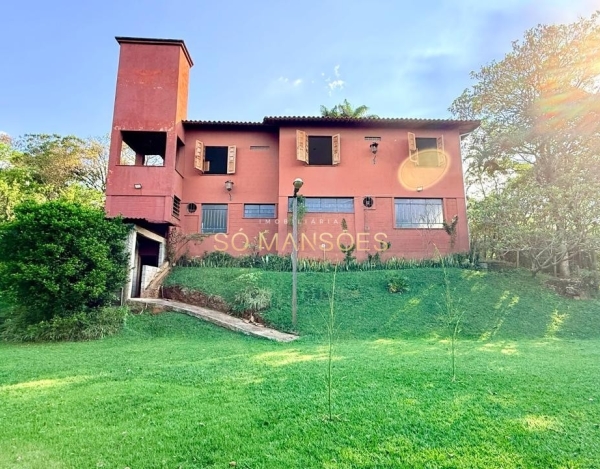 Casa à Venda no Vila do Ouro, Nova Lima/MG — 589m², 4 Quartos, Piscina e Terreno de 1.851m².