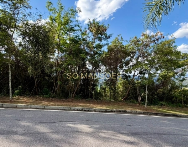 Lote à Venda no Quintas do Sol, Nova Lima/MG — 881m², Vista Definitiva e 25m de Frente.