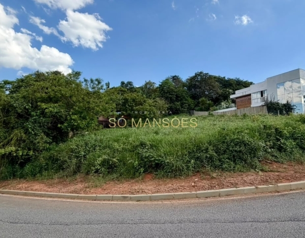 Lote à Venda no Mirante da Mata, Nova Lima — 1.015m², 42 Metros de Frente e Projeto Arquitetônico.