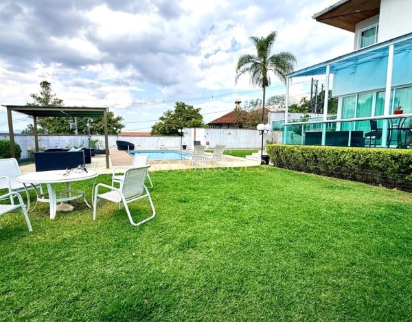 Casa à Venda no Ouro Velho Mansões, Nova Lima/MG — 280m², 4 Quartos, Piscina Aquecida.