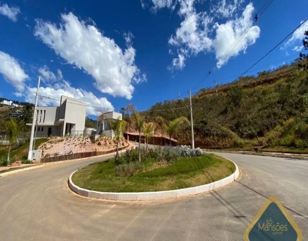 Lote de 2065m² a venda no Vila Del Rey Anexo.