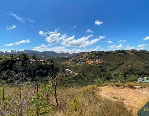 Lote de 2.066 m² à Venda no Vila Del Rey, Nova Lima - MG
