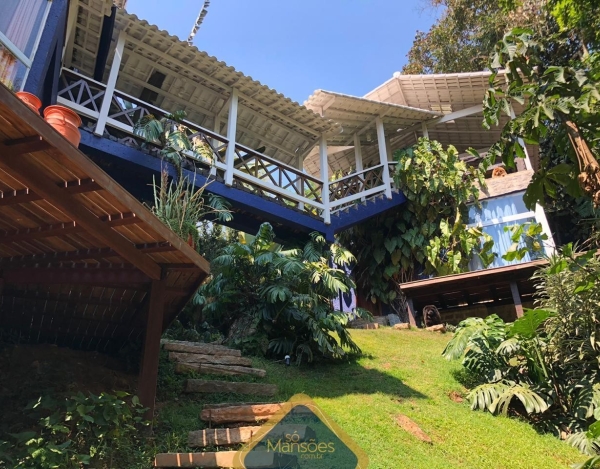 Casa de Alto Padrão de 375 m² à Venda com 2 Suítes e Vista Definitiva no Ouro Velho Mansões, Nova Lima - MG
