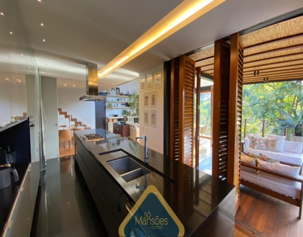 EXCLUSIVIDADE SÓ MANSÕES: CASA DE LUXO DE 480M² NO VALE DOS CRISTAIS