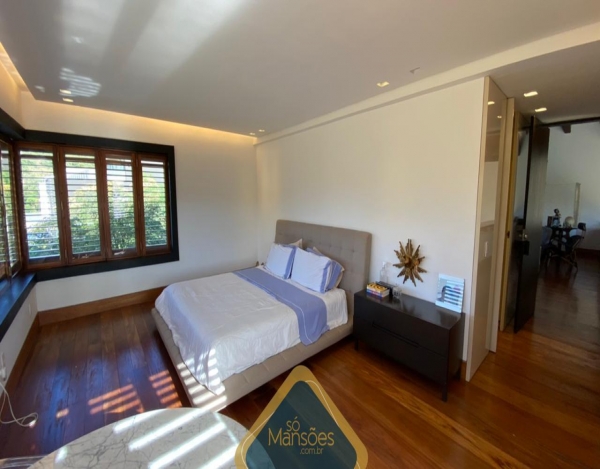 EXCLUSIVIDADE SÓ MANSÕES: CASA DE LUXO DE 480M² NO VALE DOS CRISTAIS