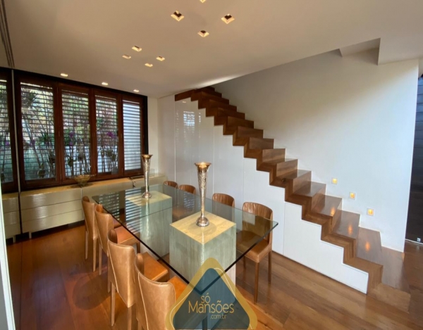 EXCLUSIVIDADE SÓ MANSÕES: CASA DE LUXO DE 480M² NO VALE DOS CRISTAIS