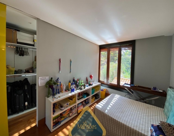 EXCLUSIVIDADE SÓ MANSÕES: CASA DE LUXO DE 480M² NO VALE DOS CRISTAIS