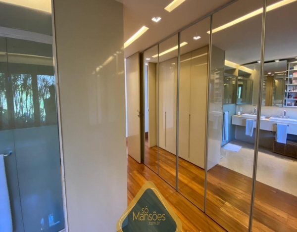 EXCLUSIVIDADE SÓ MANSÕES: CASA DE LUXO DE 480M² NO VALE DOS CRISTAIS