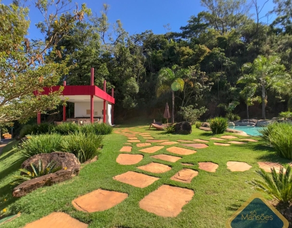 Lote de 858 m² à Venda com Spa no Condomínio Quintas do Sol, Nova Lima - MG