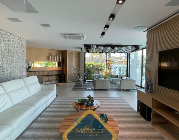 CASA LUXUOSA DE 313M² NO CONDOMÍNIO ALDEIAS DO LAGO - ESMERALDAS/MG À VENDA!