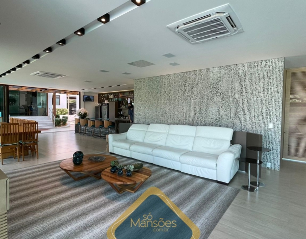 CASA LUXUOSA DE 313M² NO CONDOMÍNIO ALDEIAS DO LAGO - ESMERALDAS/MG À VENDA!